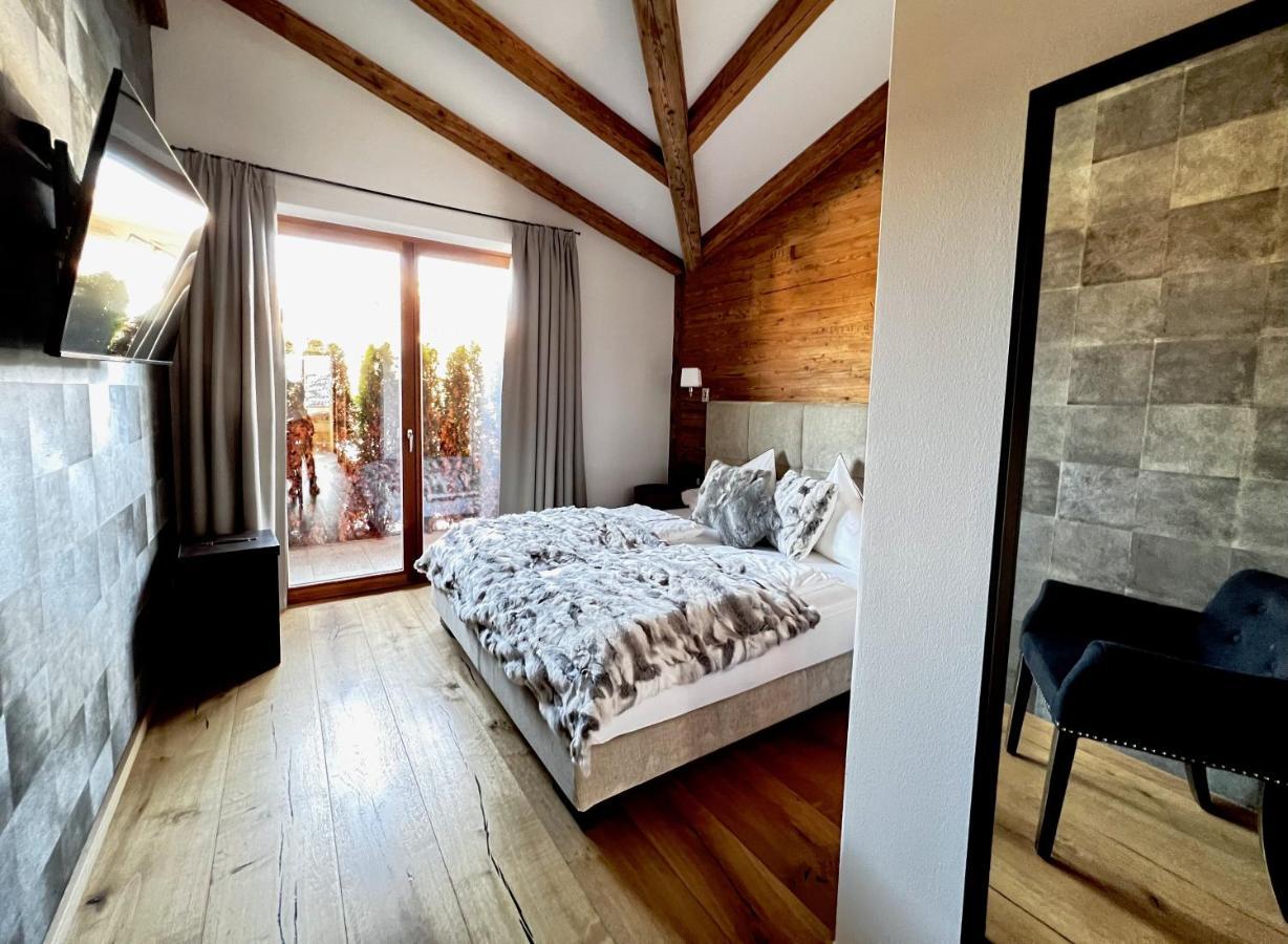 Hideaway Design Chalet By Belle Stay Кіцбюель Екстер'єр фото